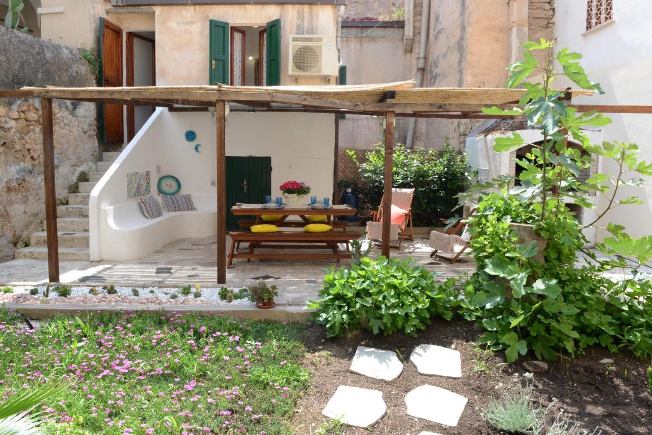 Old Town Secret Garden Lejlighed Alghero Eksteriør billede